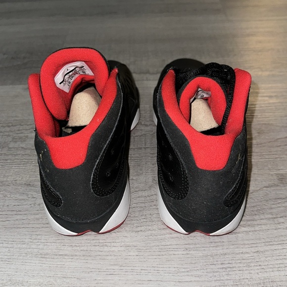 Nike Air Jordan 13 Retro Low GS “Bred” - Picture 4 of 6